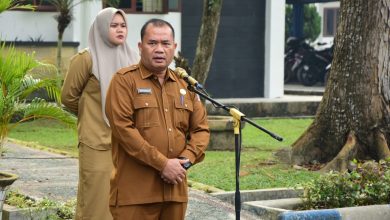 Photo of Sekda H Timur Tumanggor Kembali Pimpin Apel di Setdakab Deli Serdang