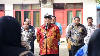 Photo of Bupati H Asri Ludin Tambunan Harapkan Dinas Pertanian Jadi Andalan dan Motor Swasembada Pangan