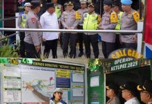 Photo of Pastikan Keamanan dan Kelancaran Arus Mudik, Kapoldasu Bersama Bupati Karo Tinjau Pos Operasi Ketupat Toba 2025