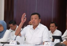 Photo of Evaluasi Tata Ruang di Jawa Barat, Menteri Nusron Akan Terbitkan Sertipikat HPL di Sempadan Sungai