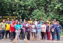 Photo of Pemerintah Desa Negara Melaksanakan Gotong Royong Jumat Bersih