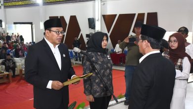 Photo of Bupati Kukuhkan Pengurus DPP Ikatan Keluarga Batang Natal Dohot Anak Boru Priode 2025-2029