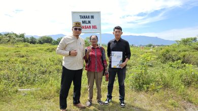 Photo of Diduga Mafia Tanah Kerja Sama dengan Polres Toba ‘Jerat’ Oppung Murniaty Sianturi