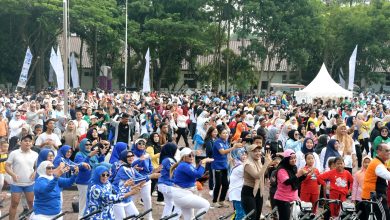 Photo of Luar Biasa, Tingginya Antusiasme Masyarakat Ikuti Jalan Sehat HUT ke-79 Deli Serdang