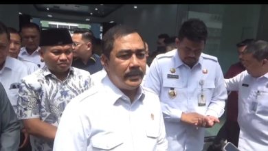 Photo of Ketua MWA Agus Andrianto Tinjau Asrama Putra dan Pembangunan Gedung UMKM USU Medan