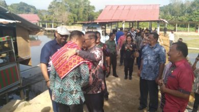 Photo of Tingkatkan Ketahanan Pangan, Wabup Karo Tabur 250.000 Benih Ikan di Desa Sukanalu