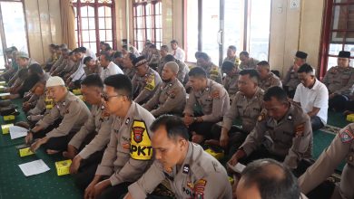 Photo of Wujud Syukur dan Pengabdian, Polresta Deli Serdang Gelar Doa Bersama HUT Bhayangkara ke-79