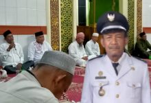 Photo of Dukung Program Deli Serdang Religius, Kades Bakaran Batu Gelar Sholat Subuh Berjamaah dan Pengajian di Masjid Amaliah