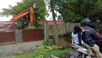 Photo of Warga Heran Rumdis Dihancurin, PTPN1 Regional 1 tidak Bereaksi