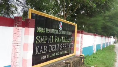 Photo of Siswa Tinggal Kelas di SMPN 1 Pantai Labu Disuruh Sekolah Paket