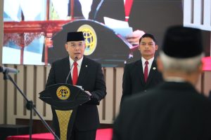 Lantik Pejabat Struktural