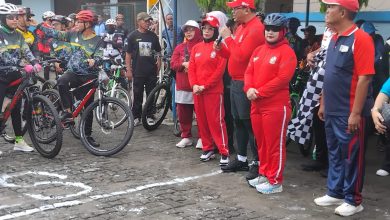 Photo of Bupati Deli Serdang Lepas Ratusan Peserta Gowes Santai di Biru-Biru, Direncanakan Menjadi Wisata Arung Jeram