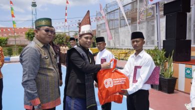 Photo of Hadiah Kemerdekaan: Ratusan WBP Lapas Siantar Terima Remisi, Puluhan Hirup Udara Bebas