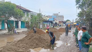 Photo of Soal Jalan Simpang Tanah Abang Galang, Pemkab Bantu Ratakan Badan Jalan