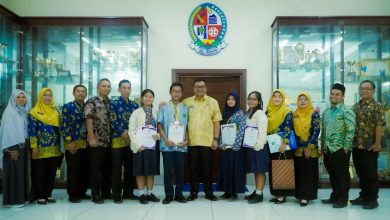 Photo of Bikin Bangga! 4 Siswa Deli Serdang Raih Prestasi di Ajang Internasional
