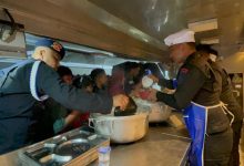 Photo of Polda Aceh Bekerja Sama dengan SPGG Dirikan Dapur Umum untuk Korban Banjir