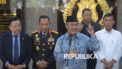 Photo of Reformasi Polri, Jimly: Kami Buka Kritik Setajam Mungkin