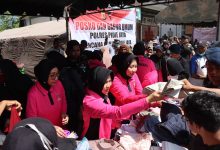 Photo of Ketua Bhayangkari Daerah Aceh Tinjau Lokasi Banjir di Pidie Jaya, Salurkan Bantuan untuk Warga Terdampak