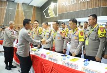 Photo of Kapolda Aceh: Kehadiran Polri di Tengah Bencana Adalah Simbol Kehadiran Negara