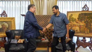 Photo of Menko Perekonomian Terima Gubernur Aceh, Pemerintah Siapkan Relaksasi KUR untuk Korban Banjir