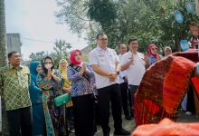 Photo of Bupati Resmikan Gedung PKBM ABK Adiba Yayasan Muhammad Ibrahim Marekar