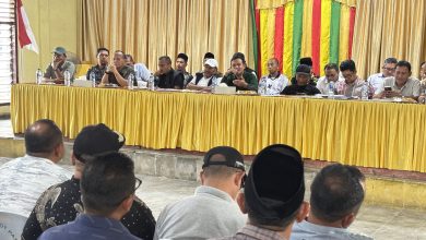 Photo of Wagub Aceh Turun Tangan, Polemik Huntara Bireuen Diputuskan