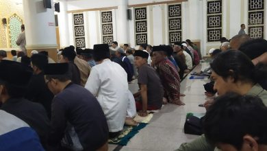 Photo of Sholat Taraweh Perdana Warga Muhammadiyah Banda Aceh Ramai Dihadiri Jamaah, Mesjid Penuh