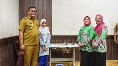 Photo of Penyerahan Kartu E-Toll Alumni Smansa Lubuk Pakam, Beri Kemudahan Akses Transportasi