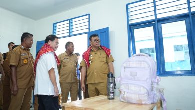 Photo of Bupati: Revitalisasi Sekolah, Wujud Komitmen & Kepedulian Terhadap Pendidikan