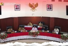 Photo of Bupati Karo Hadiri Rapat Paripurna DPRD Kabupaten Karo Penyampaian Laporan Hasil Reses