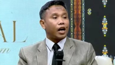 Photo of Rismon Sianipar Minta Restorative Justice, Ahmad Khozinudin: Dia Berkhianat pada Masyarakat
