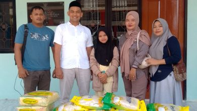 Photo of Alumni SMP 3 Meulaboh Angkatan 2002 Laksanakan Buka Bersama dan Santuni Anak Yatim Jelang Lebaran