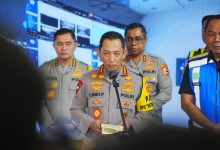 Photo of Tinjau Jasa Marga Command Center, Kapolri Pastikan Penanganan Arus Balik Berjalan Lancar dan Aman