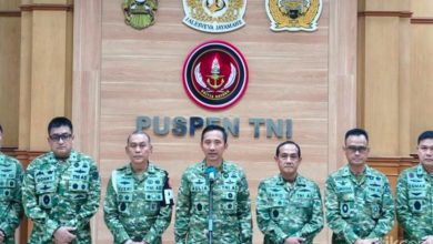 Photo of Buntut Kasus Penyiraman Air Keras Terhadap Aktivis Kontras, Jabatan Kepala BAIS Diserahkan Hari Ini