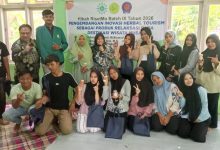 Photo of UNMUHA Melatih Warga Gampong Nusa Olah Tanaman dan Minyak Jelantah Menjadi Produk Bernilai Tinggi