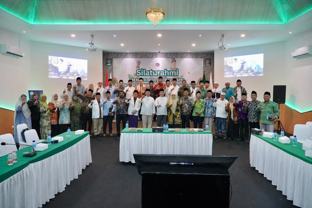 Menteri Nusron