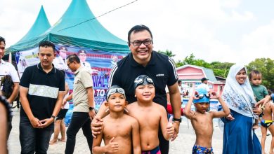 Photo of Kompetisi Renang Pelajar Dibuka, Empat Atlet Terbaik Diberangkatkan ke Malaysia