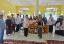 Photo of Dalam Rangka HUT IKAHI ke-73, Pimpinan Pengadilan di Aceh Kunjungi Yayasan Penyantun, Pesantren dan Rumah Sesepuh Hakim
