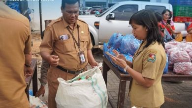 Photo of Dorong Pemberdayaan Ekonomi Petani, Dewan KORPRI Karo Adakan Aksi Beli Hasil Panen Petani