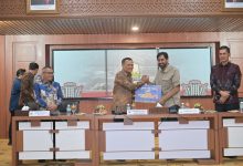 Photo of Terima Kunjungan Gubernur Jawa Tengah, Mualem Perkuat Sinergi Antar Daerah