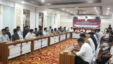 Photo of Sekda Aceh Libatkan Mahasiswa Dalam Evaluasi Pergub JKA