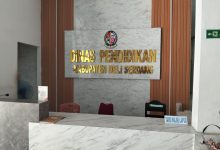 Photo of Sistem Pelaporan Sekolah di Deli Serdang Dikeluhkan Semrawut Pasca Penghapusan Operator Kecamatan