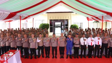 Photo of Kapolda Aceh Kunjungan Kerja ke Polres Gayo Lues, Tekankan Peningkatan Pelayanan dan Tandatangani Prasasti Pembangunan Polsek Dabun Gelang