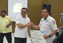 Photo of Pertama di Sumut, Kadus di Deli Serdang Terima Insentif Pemungutan Pajak