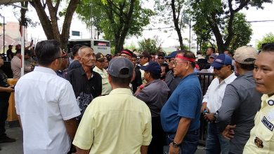 Photo of Jika Uang Beras Pensiunan Sudah Dibayar Direksi PTPN IV Palmco, Jangan Ada Pihak Merasa Paling Berjasa Bak Pahlawan