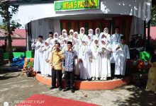 Photo of Haru dan Meriah, MTsN 5 Pasaman Lepas 182 Siswa Kelas IX dan Wisudawan Tahfidz