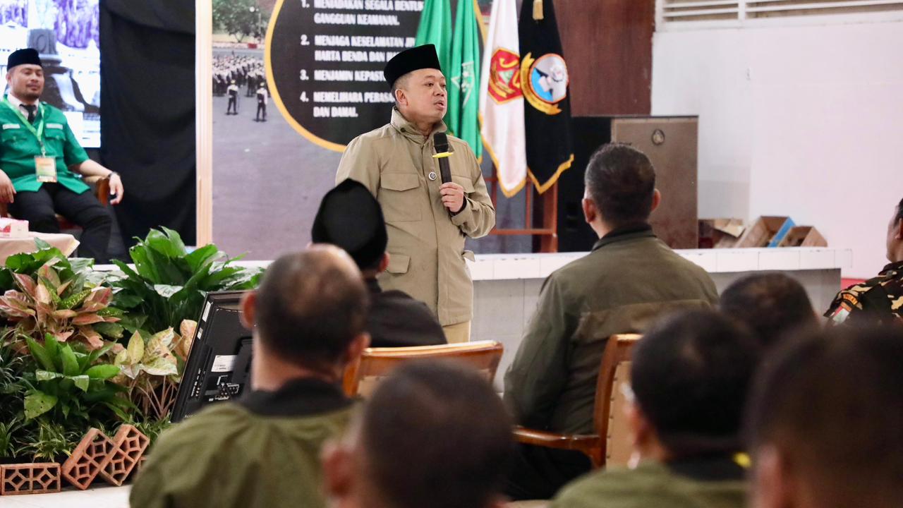 Menteri Nusron