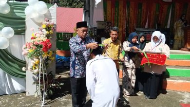 Photo of MTsN 5 Pasaman Cetak Generasi Qurani, 23 Siswa Tahfidz Al-Qur’an Berhasil Diwisuda