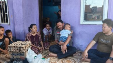 Photo of LPA Deli Serdang Salurkan Bantuan untuk Anak Korban Konflik Sosial di Pantai Labu