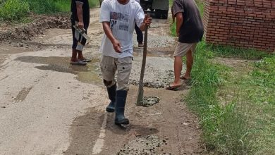 Photo of PKS PT Bintang Sawit Cemerlang Gelar Pengecoran Jalan Lintas Tanjung Siporkis–Pisang Pala, Warga Ucapkan Terima Kasih